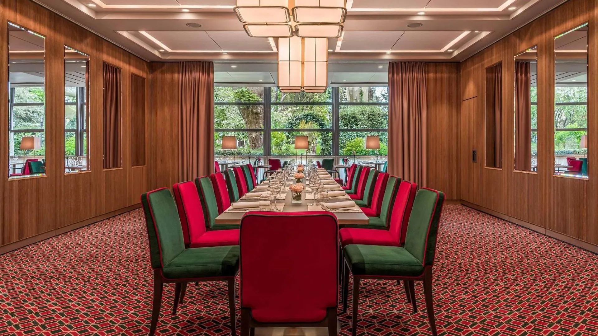 Sheraton Grand Salzburg 5*,  Austria