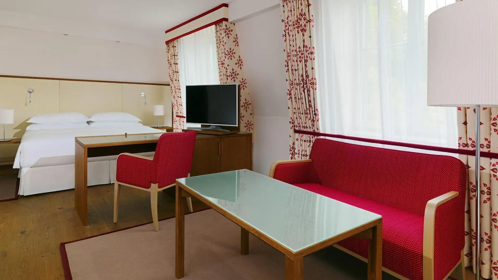 Sheraton Grand Salzburg Szálloda