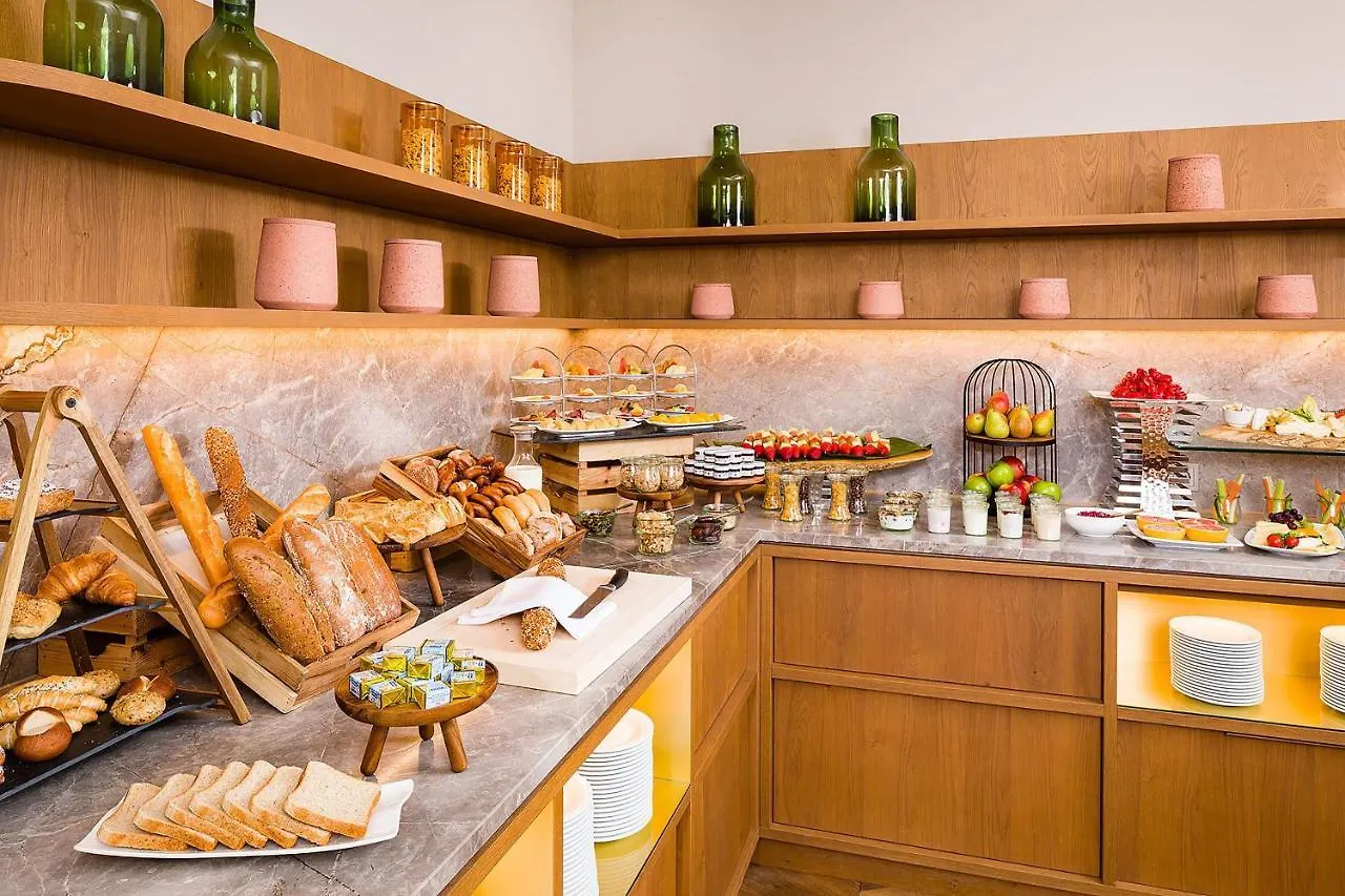 Sheraton Grand Salzburgo 5*,  Austria