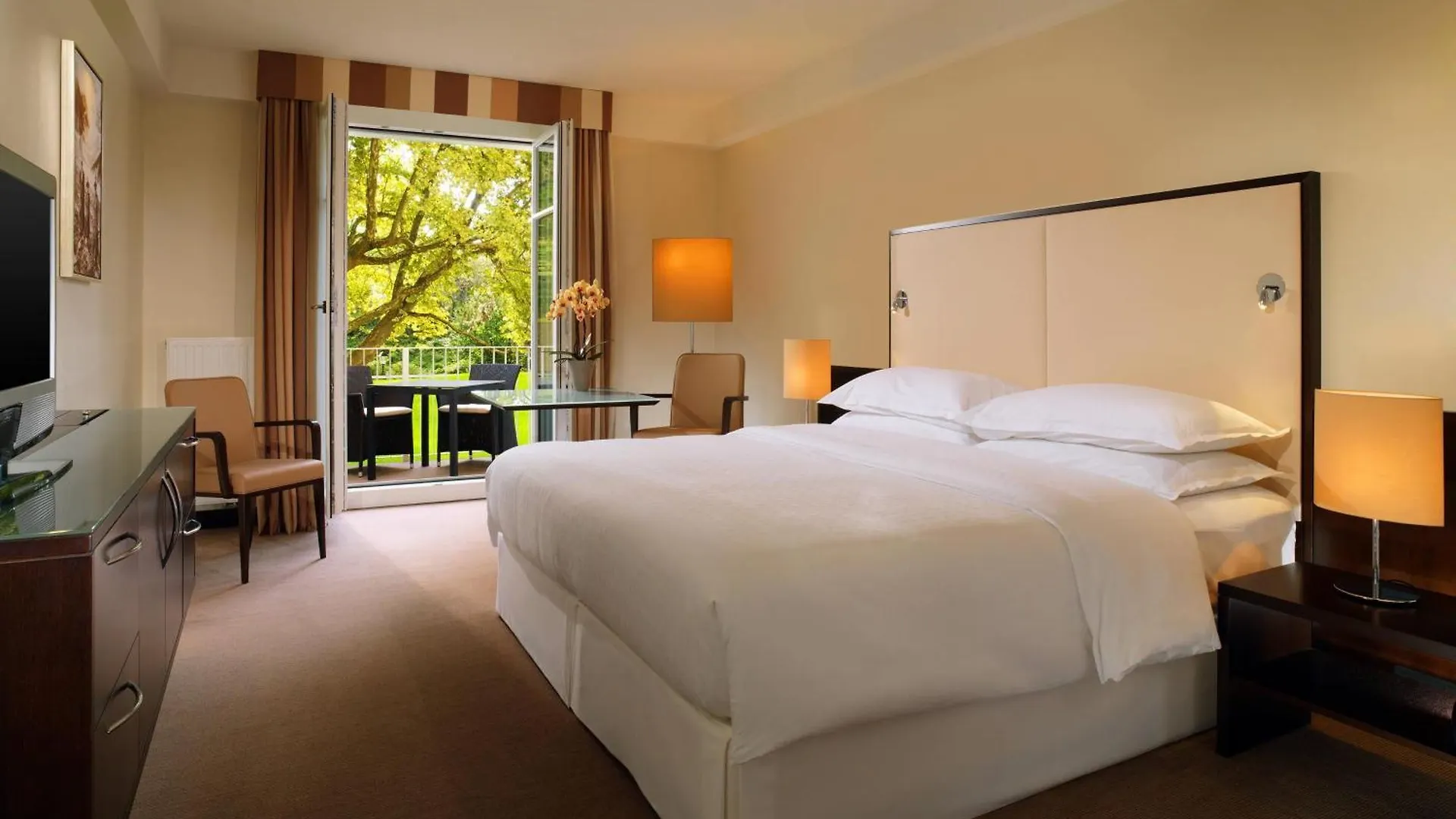 Sheraton Grand Salzburg Hotel