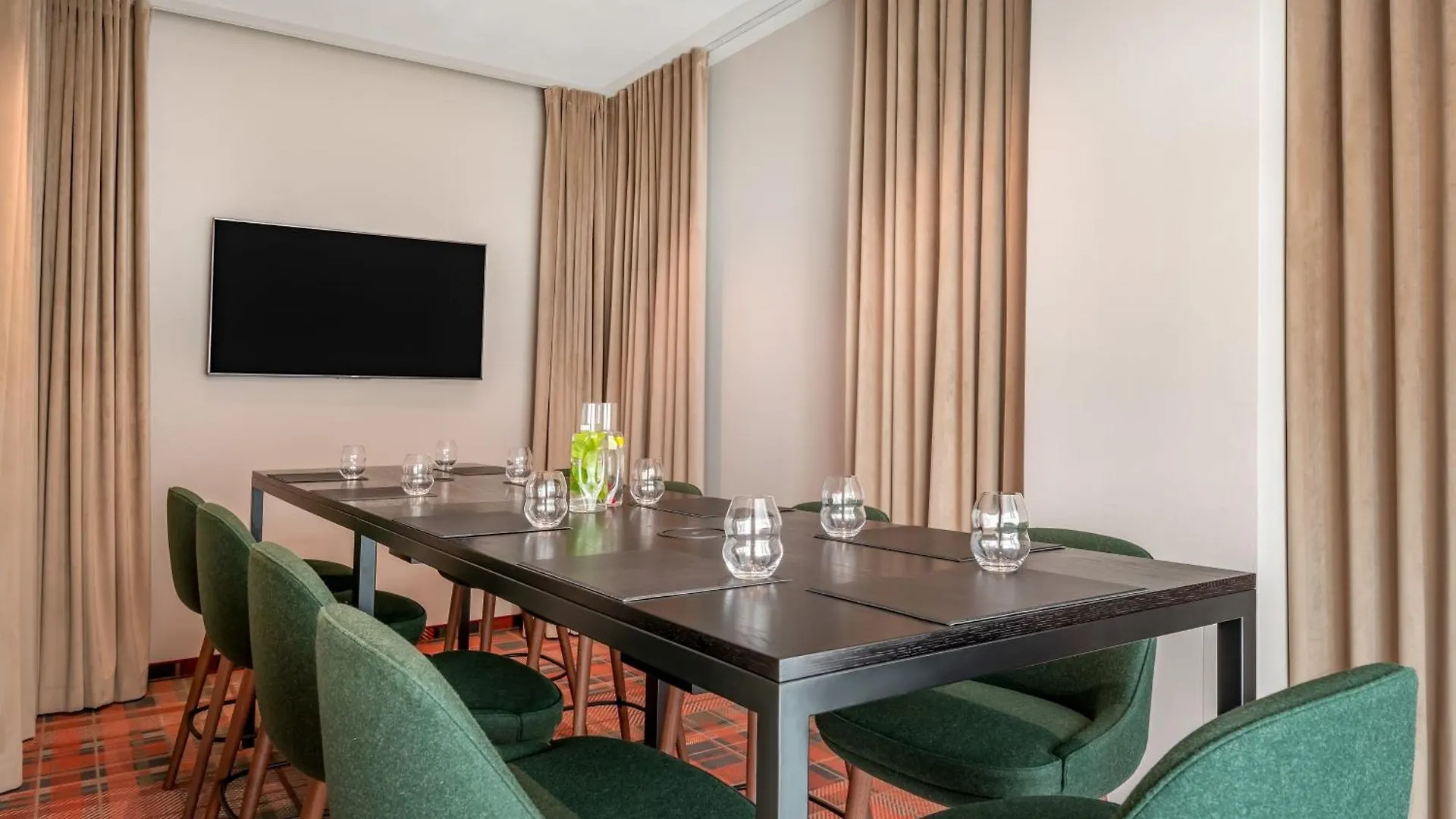Sheraton Grand Salzburg 5*,